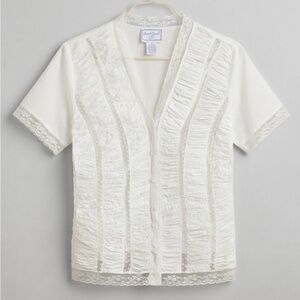 April Cornell vintage 90s Y2K white short sleeve blouse, cotton, lace trim, S